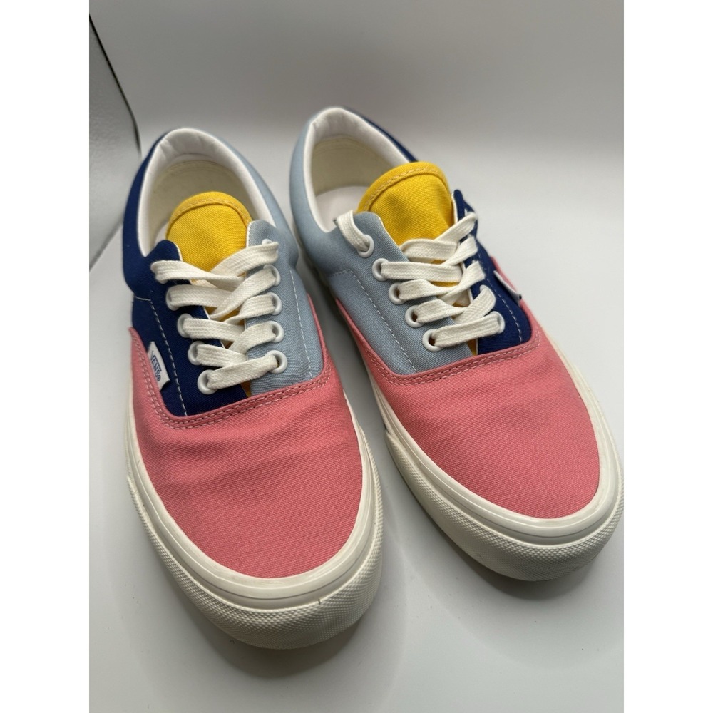 VANS Era 95 DX. Womens 9 Men's 7.5